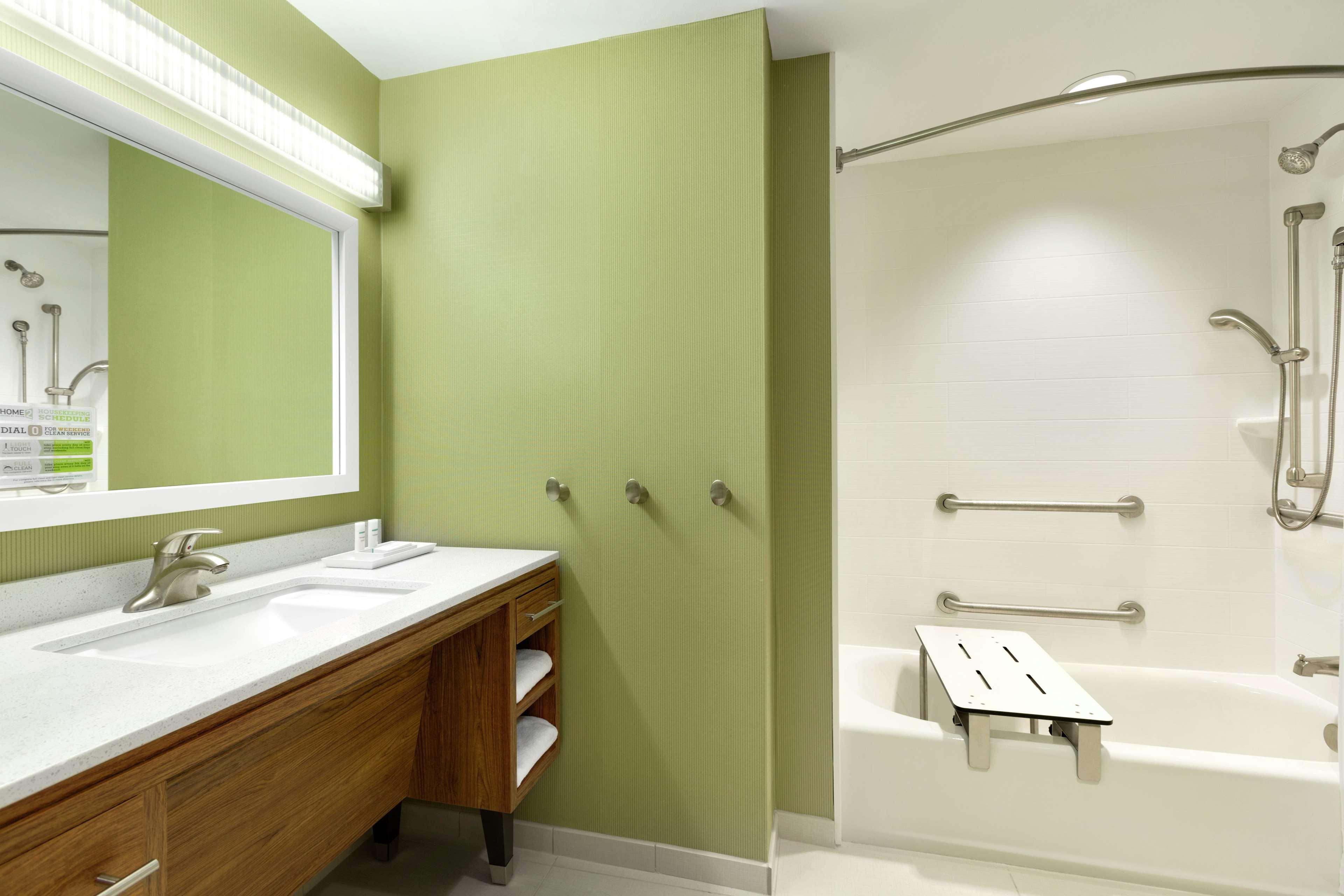 Home2 Suites by Hilton Saratoga Malta Esterno foto