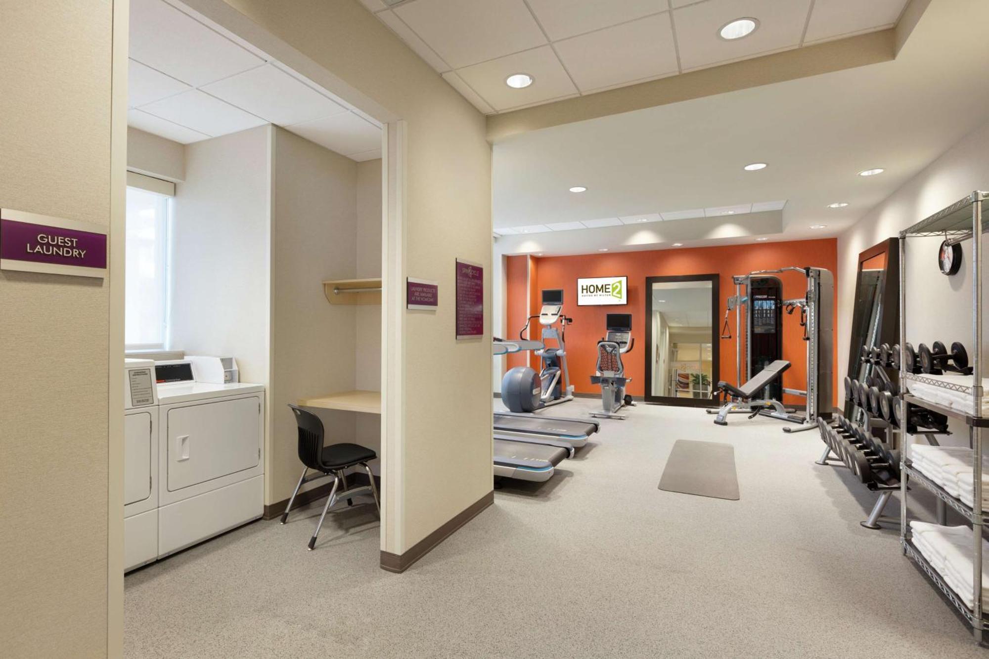 Home2 Suites by Hilton Saratoga Malta Esterno foto
