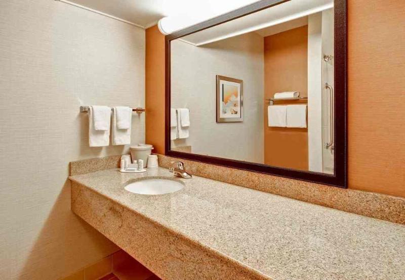Home2 Suites by Hilton Saratoga Malta Esterno foto